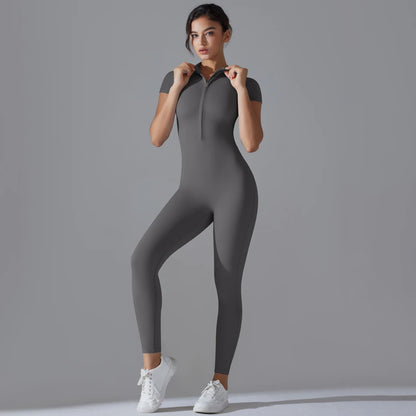 Fitness-Jumpsuit für Damen – Einteiler mit Reißverschluss und Kurzarm